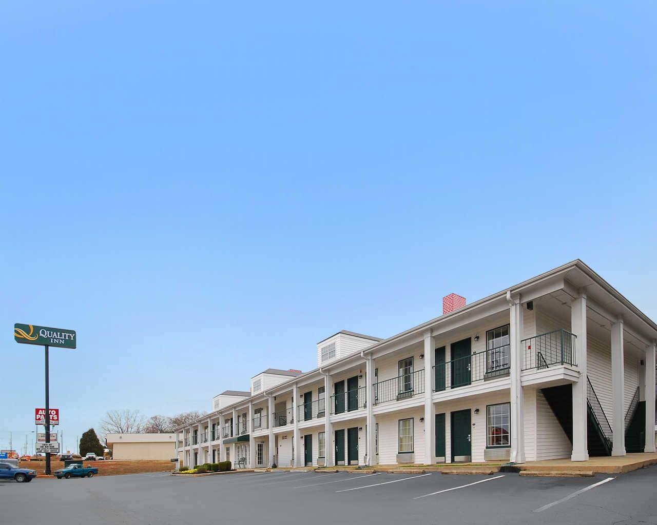 Quality Inn Thomaston Экстерьер фото